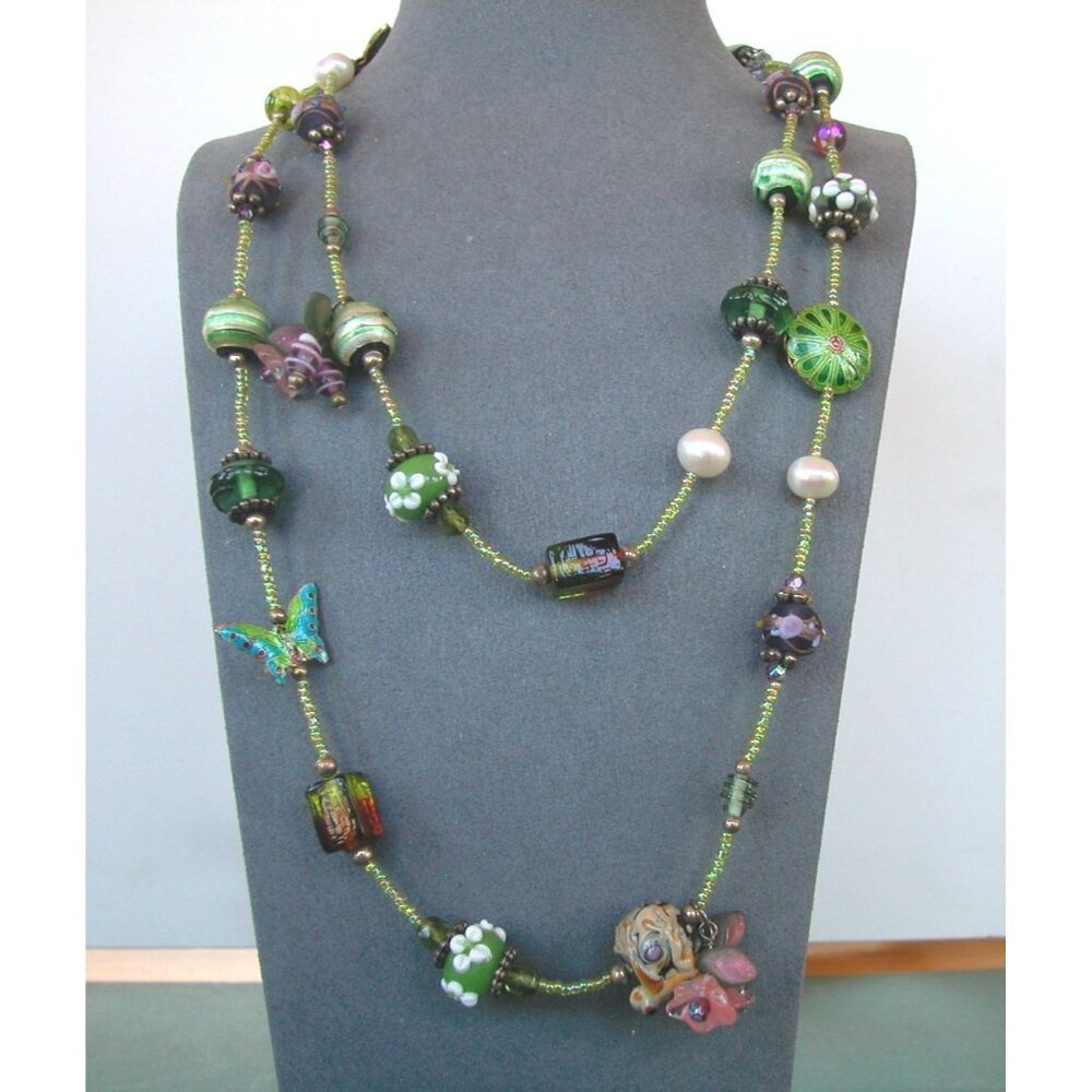 Artisan LampWork Glass Butterfly/Flower Green 46"